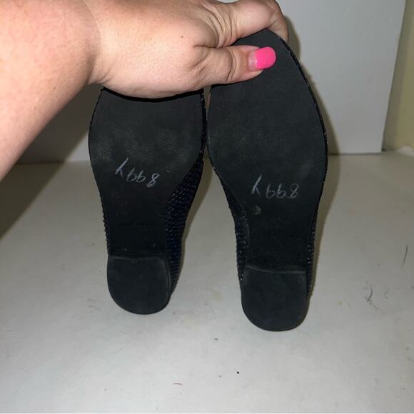 COLE HAAN textured black slip on loafers 6B - Picture 3 of 4